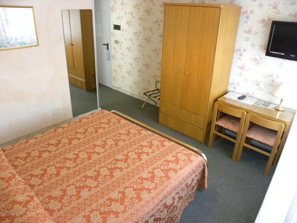 Hotel Rosengarten Pavia Oda fotoğraf