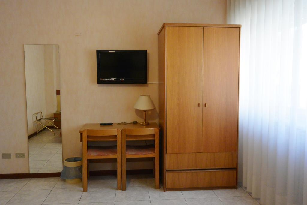 Hotel Rosengarten Pavia Dış mekan fotoğraf